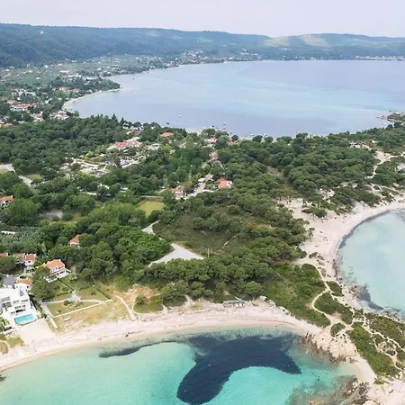 Nikolis Sea Side Villa, *