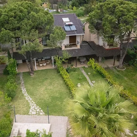 Nikolis Sea Side Villa, * Vourvourou
