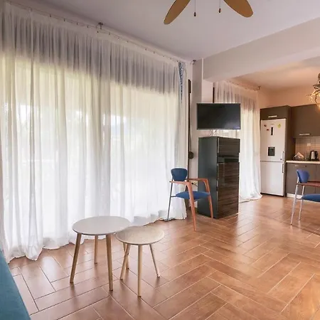 Nikolis Sea Side Villa, Vourvourou