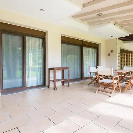 Nikolis Sea Side Villa, * Vourvourou